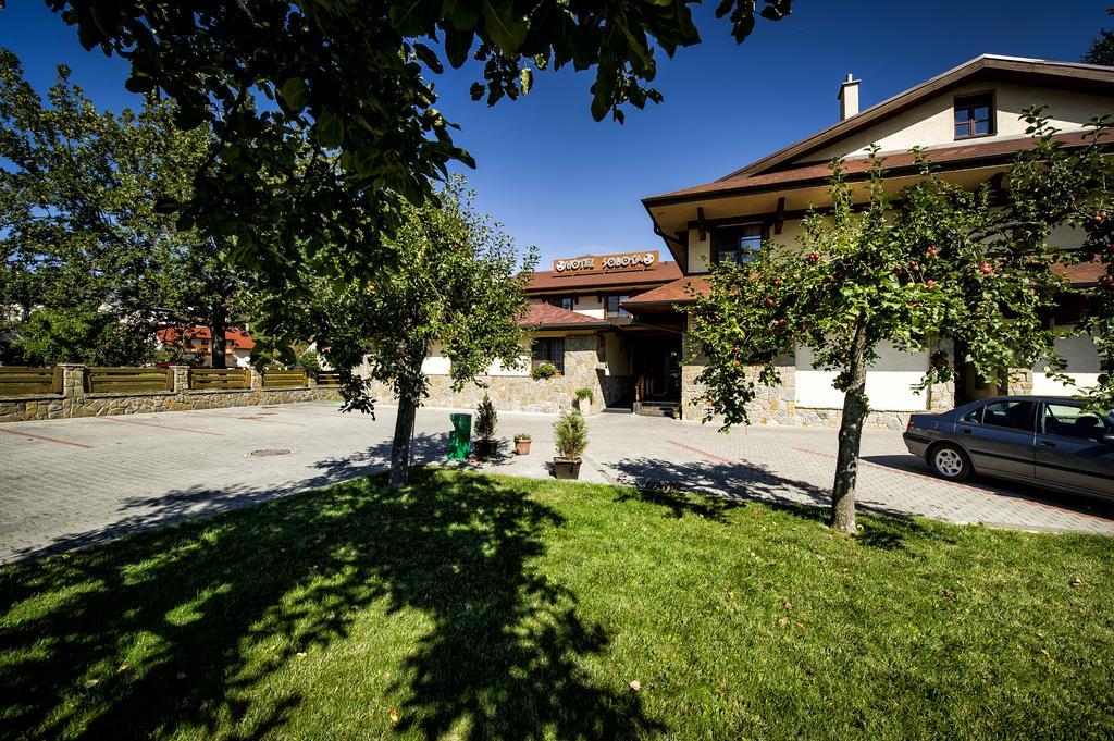Hotel Sobota Poprad Exterior photo