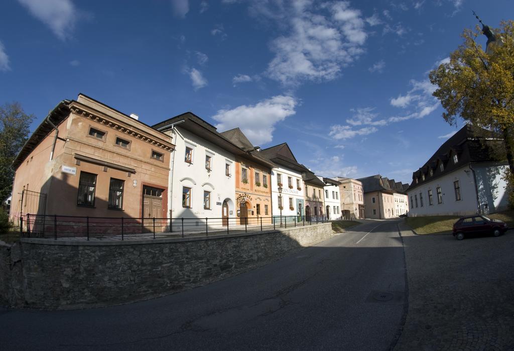 Hotel Sobota Poprad Exterior photo